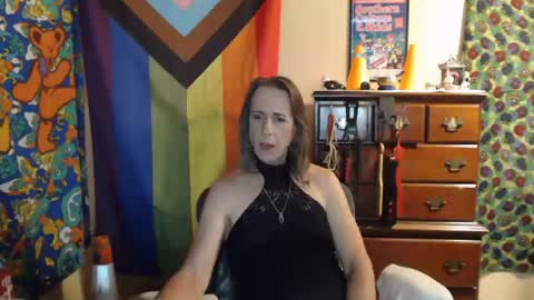twocumkerry online show from 10, 7, 2026
