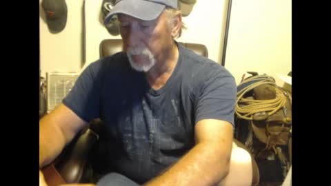 Snapshot of txlobo60 chatting on 26, 4, 2026 txlobo60 online show from 26, 4, 2026
