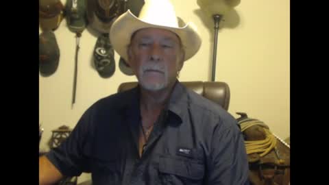Snapshot of txlobo60 chatting on 20, 7, 2026 txlobo60 online show from 20, 7, 2026