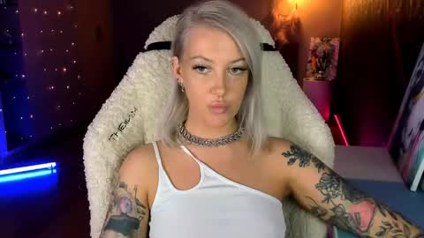 Miley online show from 24, 4, 2026