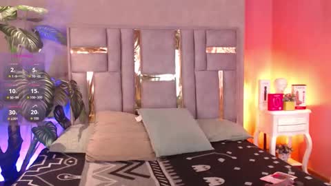 Snapshot of tyla_ks chatting on 17, 9, 2025 tyla_ks online show from 17, 9, 2025