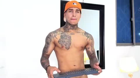 tyler_bell_ online show from 11, 7, 2026