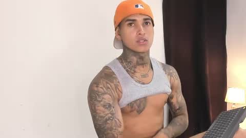 tyler_bell_ online show from 29, 7, 2026