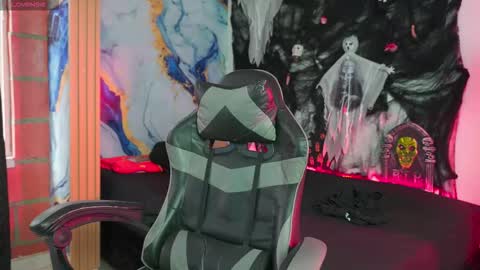 Tyler online show from 11, 10, 2025