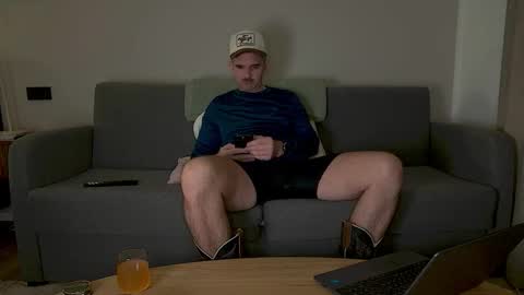 Snapshot of tylerlogan813 chatting on 27, 2, 2026 TylerLogan813 online show from 27, 2, 2026