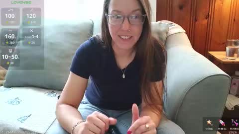 Snapshot of tylersands chatting on 11, 2, 2026 Tyler Sands online show from 11, 2, 2026