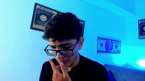   online show from 12, 1, 2025