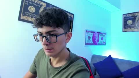   online show from 22, 1, 2025