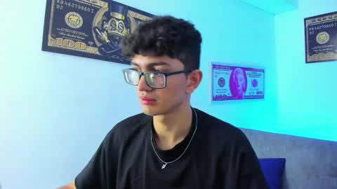   online show from 29, 1, 2025