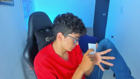   online show from 15, 2, 2025