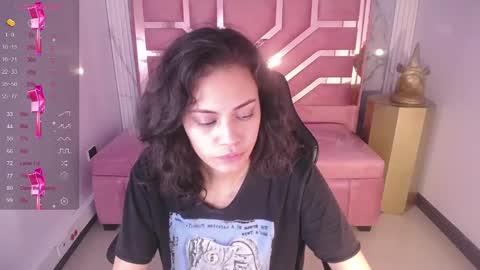 Snapshot of tyna_ch chatting on 9, 12, 2024 TYNA online show from 9, 12, 2024