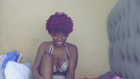 tynniee online show from 28, 3, 2026