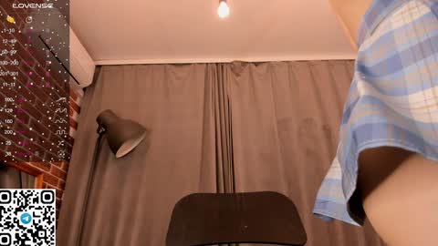 Snapshot of tyty_pupu chatting on 12, 12, 2024 Christine 3 Next broadcast tomorrow at 2100 GMT 5 online show from 12, 12, 2024