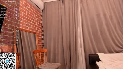 Snapshot of tyty_pupu chatting on 24, 1, 2025 Christine 3 Next broadcast tomorrow at 2100 GMT 5 online show from 24, 1, 2025