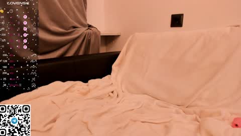 Snapshot of tyty_pupu chatting on 30, 1, 2025 Christine 3 Next broadcast tomorrow at 2100 GMT 5 online show from 30, 1, 2025