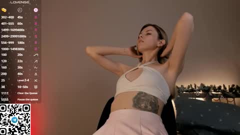 Snapshot of tyty_pupu chatting on 19, 2, 2026 Christine 3 Next broadcast tomorrow at 2100 GMT 5 online show from 19, 2, 2026