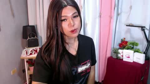 Snapshot of ugly_asianlover chatting on 26, 12, 2024 rechelle online show from 26, 12, 2024