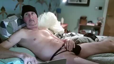 Snapshot of ukcock2016 chatting on 18, 2, 2026 Adam online show from 18, 2, 2026