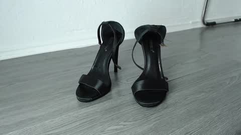 Snapshot of ukk_bit chatting on 30, 12, 2024 Megan online show from 30, 12, 2024