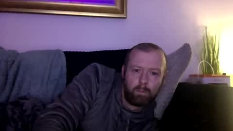 Snapshot of ukmatty3 chatting on 28, 10, 2025 ukmatty3 online show from 28, 10, 2025