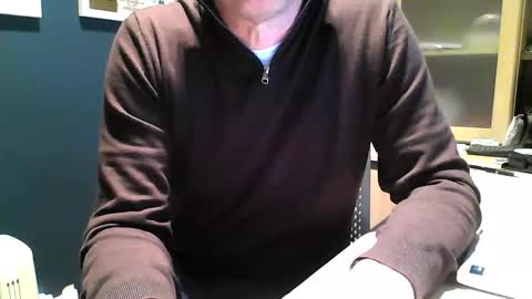 Snapshot of ukshowall chatting on 23, 2, 2026 mark online show from 23, 2, 2026