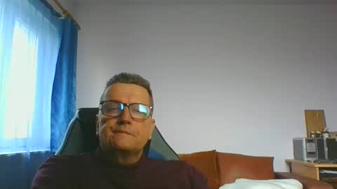 Snapshot of ulmeni4 chatting on 2, 12, 2024 ulmeni4 online show from 2, 12, 2024