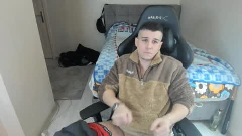 Snapshot of ulxer chatting on 27, 12, 2024 hi im mike tyson - online show from 27, 12, 2024