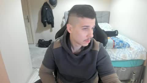 Snapshot of ulxer chatting on 16, 2, 2025 hi im mike tyson - online show from 16, 2, 2025