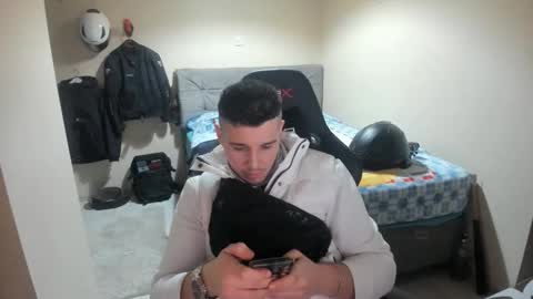 hi im mike tyson -  online show from 18, 4, 2026