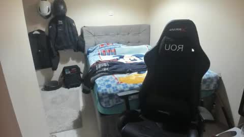 hi im mike tyson -  online show from 27, 4, 2026