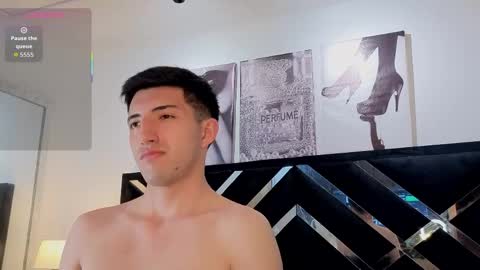 Snapshot of un_sluttyy chatting on 6, 6, 2026 un_sluttyy online show from 6, 6, 2026