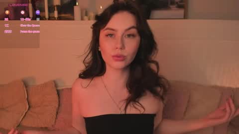 Una  online show from 2, 4, 2026