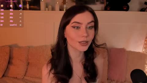 Una  online show from 23, 4, 2026