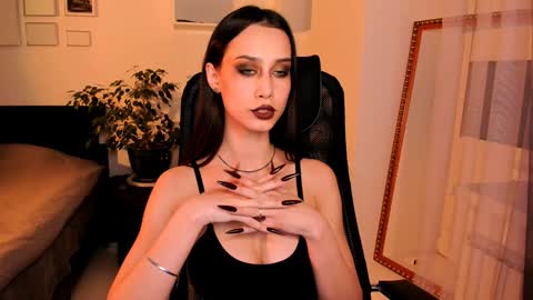 Snapshot of unaericaabistrong chatting on 6, 1, 2025 unaericaabistrong online show from 6, 1, 2025