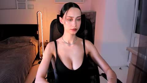 Snapshot of unaericaabistrong chatting on 3, 3, 2026 unaericaabistrong online show from 3, 3, 2026