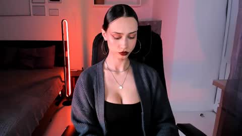 Snapshot of unaericaabistrong chatting on 5, 4, 2026 unaericaabistrong online show from 5, 4, 2026