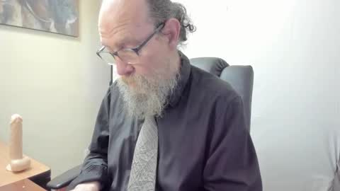 Uncle Hottie online show from 7, 3, 2026