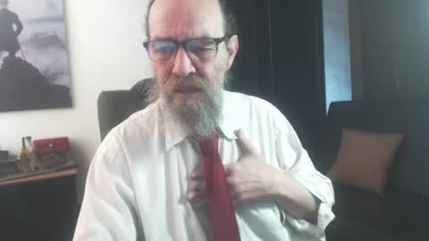 Uncle Hottie online show from 27, 7, 2026