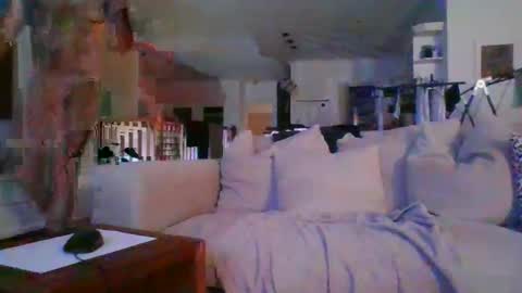 uncleozzie online show from 25, 4, 2026