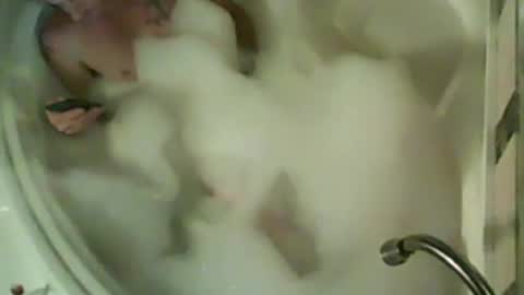 Snapshot of uncut4urbutt chatting on 10, 9, 2025 uncut4urbutt online show from 10, 9, 2025