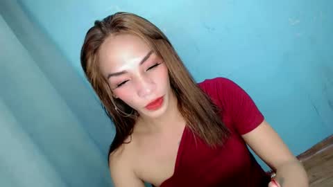 Snapshot of uncut_queen chatting on 19, 12, 2025 LOVELY JANE online show from 19, 12, 2025