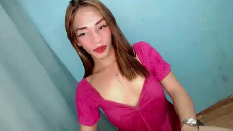 Snapshot of uncut_queen chatting on 20, 12, 2025 LOVELY JANE online show from 20, 12, 2025