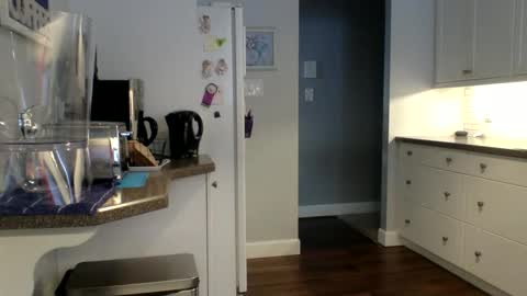 Snapshot of uncutabs123 chatting on 22, 1, 2025 Buzz Bigcock online show from 22, 1, 2025