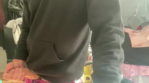 uncutbeard129840 online show from 5, 11, 2025