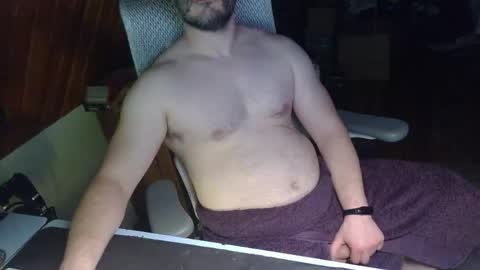 Under the desk online show from 25, 4, 2026