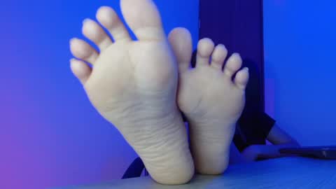   online show from 18, 12, 2024