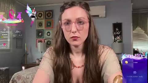Lola Moonstone online show from 22, 6, 2026