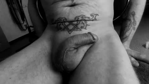 Snapshot of unlitimnaughty_ chatting on 23, 1, 2025 unlitimnaughty_ online show from 23, 1, 2025