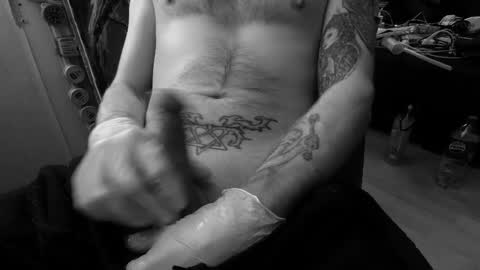 Snapshot of unlitimnaughty_ chatting on 25, 9, 2025 unlitimnaughty_ online show from 25, 9, 2025