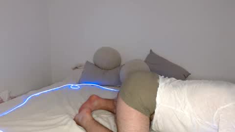 unveilx_ online show from 12, 4, 2026